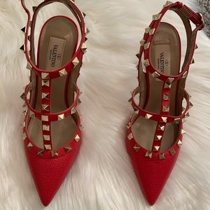 Authentic Valentino Red Rockstud Pumps